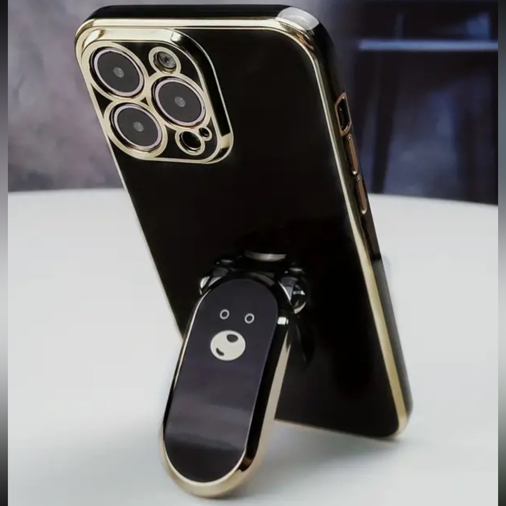 Cute Bear Grip iPhone 12 Pro Max or 13 Pro Max New in Package